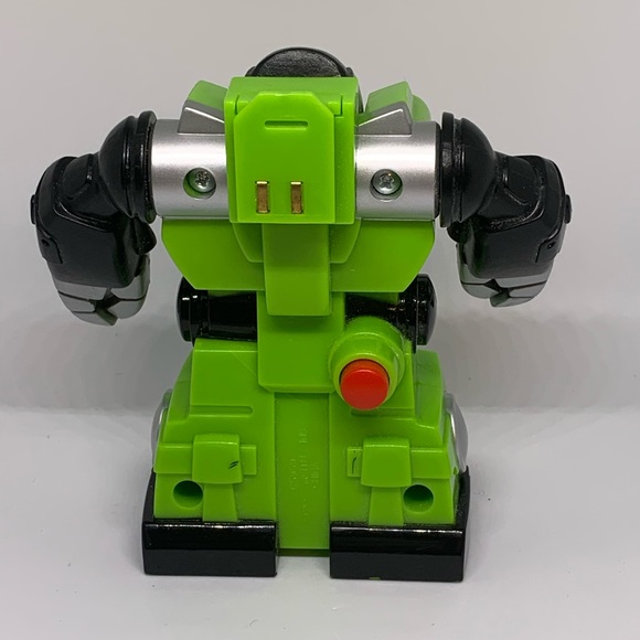 2003 Fisher Price Robotz Rescue Heroes V9 Hyper Jet Figure Robot Toy WORKS - Picture 2 of 10